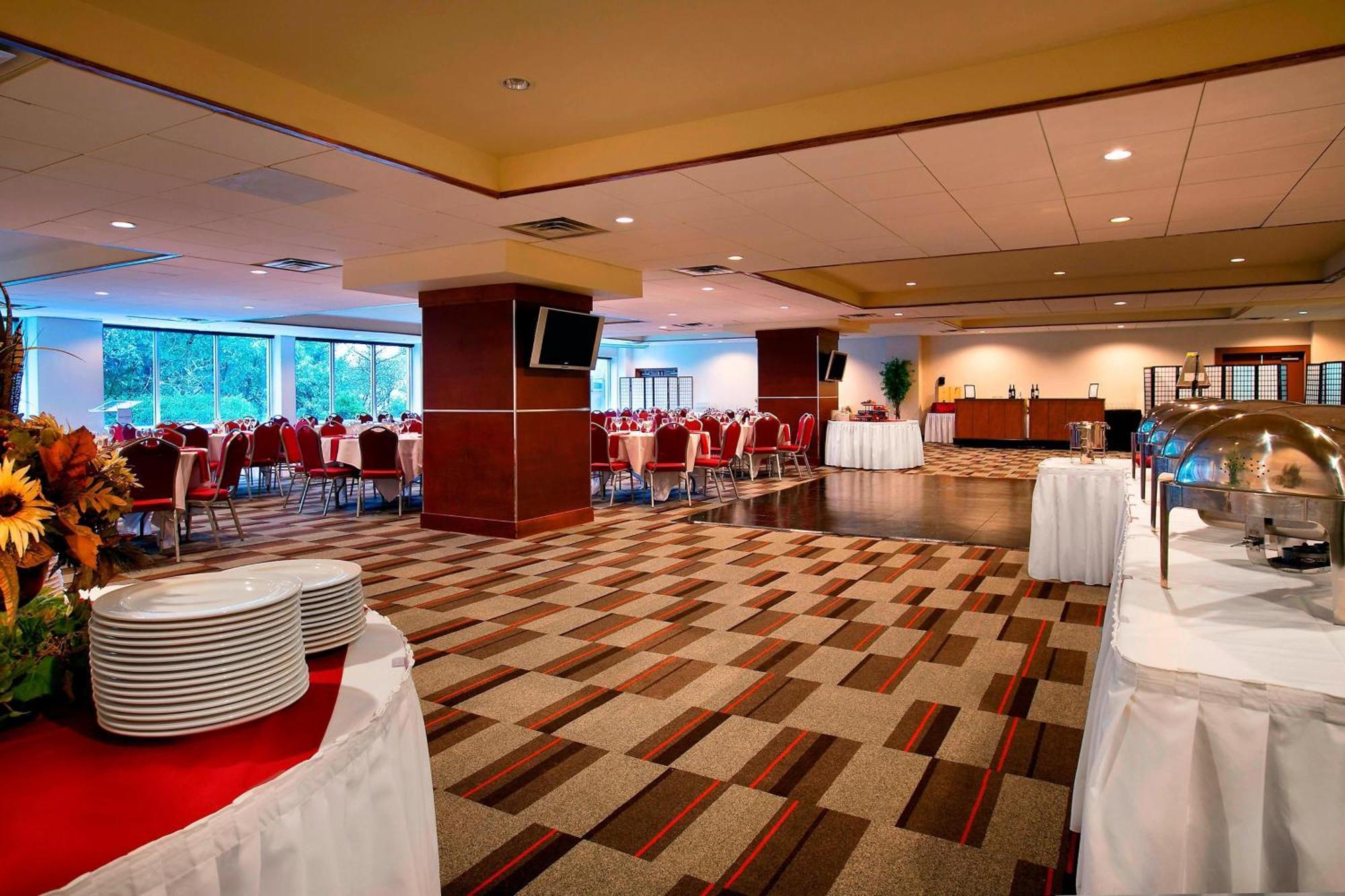 Four Points By Sheraton Victoria Gateway Langford Exteriér fotografie