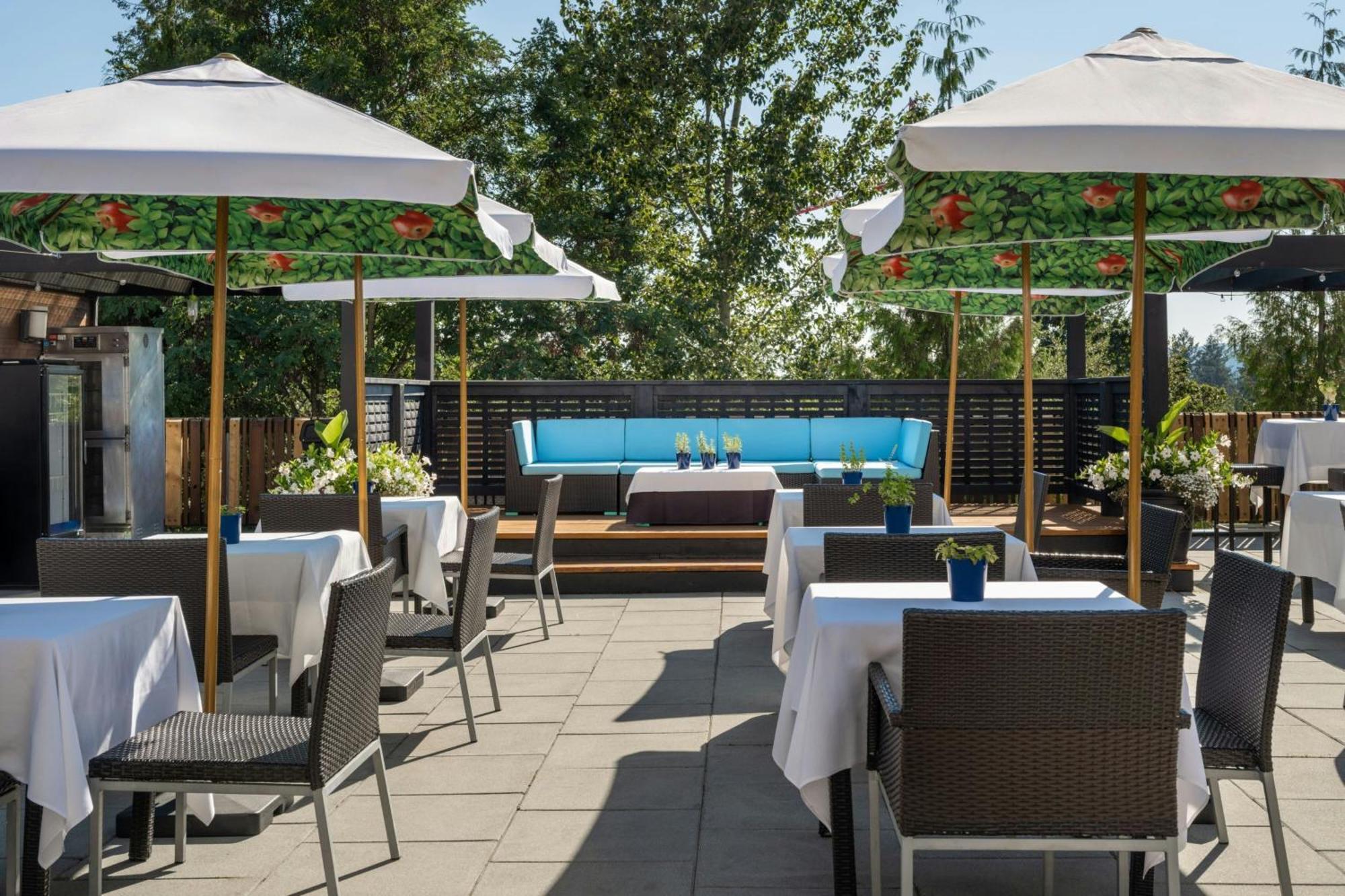 Four Points By Sheraton Victoria Gateway Langford Exteriér fotografie
